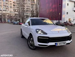 Alb Utilizat 2019 Porsche Cayenne Turbo SUV | 58.900 EUR