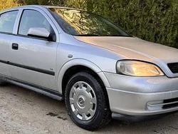 Argintiu Utilizat 2007 Opel Astra Berlinǎ | 1.050 EUR (Preț bun)