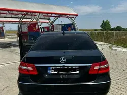 Utilizat 2011 Mercedes 220 Berlinǎ | 5.800 EUR