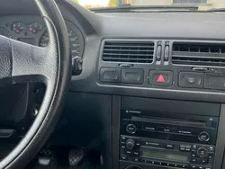 Utilizat 2005 VW Bora Berlinǎ | 6.000 EUR
