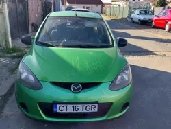 Utilizat 2009 Mazda 2 Hatchback | 2.000 EUR