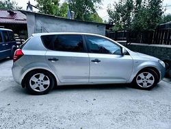 Utilizat 2008 Kia Ceed 2 Hatchback | 1.750 EUR (Preț OK)