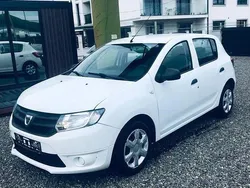 Alb Utilizat 2015 Dacia Sandero Ambiance Hatchback | 3.800 EUR (Preț OK)
