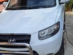 Alb Utilizat 2009 Hyundai Santa Fe SUV | 3.900 EUR (Preț bun)