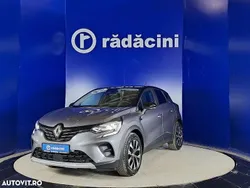 Gri Utilizat 2023 Renault Captur SUV | 15.750 EUR (Preț OK)