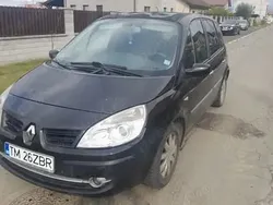 Negru Utilizat 2007 Renault Scénic II Monovolum | 1.399 EUR (Super Preț)