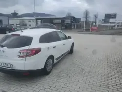 Utilizat 2011 Renault Mégane III Hatchback | 2.200 EUR (Super Preț)
