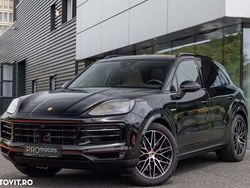 Culoarenegru Utilizat 2024 Porsche Cayenne SUV | 102.990 EUR (Scump)
