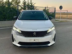Culoarealb Utilizat 2021 Peugeot 3008 Allure SUV | 20.650 EUR (Preț OK)