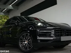 Culoarenegru Utilizat 2025 Porsche Cayenne SUV | 119.861 EUR