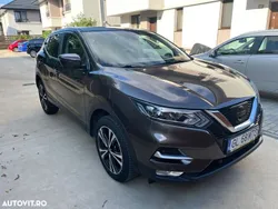 Maro Utilizat 2018 Nissan Qashqai N-Connecta SUV | 15.450 EUR