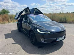 Negru Utilizat 2018 Tesla Model X SUV | 36.500 EUR