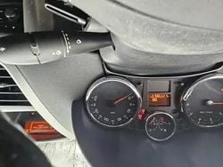 Albastru Utilizat 2012 Peugeot 207 CC Cabrio | 2.100 EUR