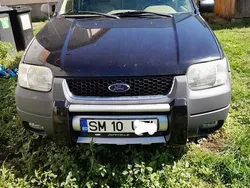 Utilizat 2004 Ford Maverick XLT SUV | 2.550 EUR
