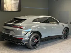 Utilizat 2022 Lamborghini Urus SUV | 295.084 EUR (Super Preț)