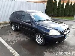 Utilizat 2004 Kia Rio Break | 450 EUR