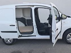 Alb Utilizat 2018 Renault Kangoo Monovolum | 6.999 EUR (Preț bun)