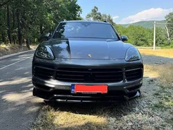 Argint Utilizat 2021 Porsche Cayenne SUV | 74.990 EUR