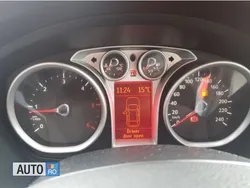 Albastru Utilizat 2010 Ford Focus Titanium Break | 3.900 EUR