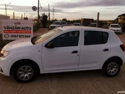 Alb Utilizat 2019 Dacia Sandero Hatchback | 5.900 EUR (Preț OK)