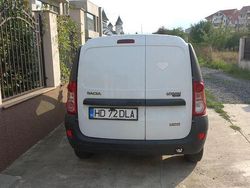 Culoarealb Utilizat 2010 Dacia Logan Ambiance Berlinǎ | 2.600 EUR (Preț OK)