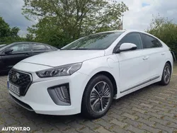 Alb Utilizat 2022 Hyundai Ioniq Berlinǎ | 23.999 EUR (Scump)