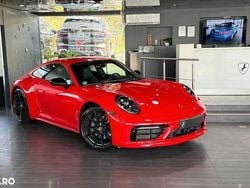 Culoarerosu Utilizat 2020 Porsche 911 Carrera 4 Coupe | 117.249 EUR