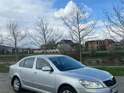 Gri Utilizat 2012 Skoda Octavia Hatchback | 4.250 EUR (Preț bun)