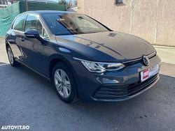 Culoaregri Utilizat 2024 VW Golf VIII Hatchback | 19.500 EUR (Super Preț)