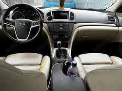 Utilizat 2011 Opel Insignia | 2.800 EUR (Preț bun)