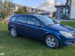 Culoarealbastru Utilizat 2009 Opel Astra Active Break | 2.200 EUR (Preț OK)