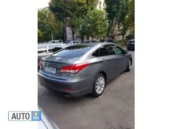Gri Utilizat 2013 Hyundai i40 Berlinǎ | 8.500 EUR