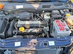 Utilizat 2001 Opel Astra Hatchback | 4.500 EUR