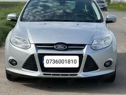 Gri Utilizat 2014 Ford Focus Berlinǎ | 7.000 EUR (Puțin scump)