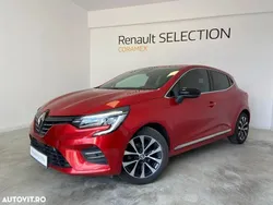 Rosu Utilizat 2023 Renault Clio V Techno | 13.990 EUR (Super Preț)