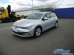 Utilizat 2021 VW Golf VIII Life | 21.812 EUR (Preț bun)