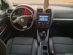 Utilizat 2006 VW Golf V Sportline Hatchback | 2.350 EUR (Preț OK)