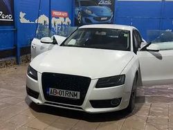Alb Utilizat 2010 Audi A5 Coupe | 8.900 EUR