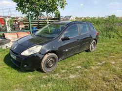 Negru Utilizat 2010 Renault Clio GrandTour Break | 1.550 EUR
