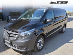 Utilizat 2023 Mercedes Vito Monovolum | 24.990 EUR