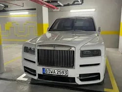 Utilizat 2023 Rolls Royce Cullinan SUV | 302.120 EUR