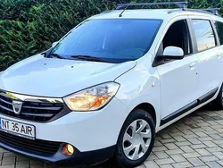 Culoarealb Utilizat 2013 Dacia Lodgy Lauréate Monovolum | 4.390 EUR (Preț OK)