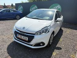 Alb Utilizat 2019 Peugeot 208 Active Hatchback | 8.150 EUR (Preț OK)