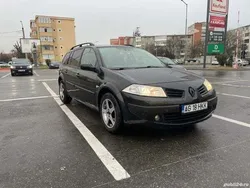 Negru Utilizat 2008 Renault Mégane II Hatchback | 2.000 EUR
