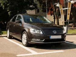 Utilizat 2014 VW Passat Berlinǎ | 7.000 EUR (Preț bun)