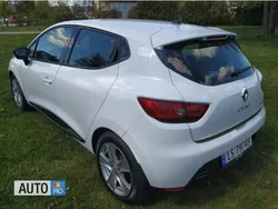 Alb Utilizat 2015 Renault Clio IV Coupe | 1.800 EUR
