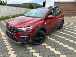 Rosu Utilizat 2022 Dacia Sandero Stepway Hatchback | 8.600 EUR (Super Preț)