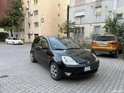 Utilizat 2006 Ford Fiesta Hatchback | 1.350 EUR (Preț OK)