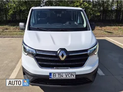 Alb Utilizat 2022 Renault Trafic Life Van | 18.990 EUR (Preț OK)
