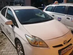 Alb Utilizat 2012 Toyota Prius Hatchback | 5.500 EUR
